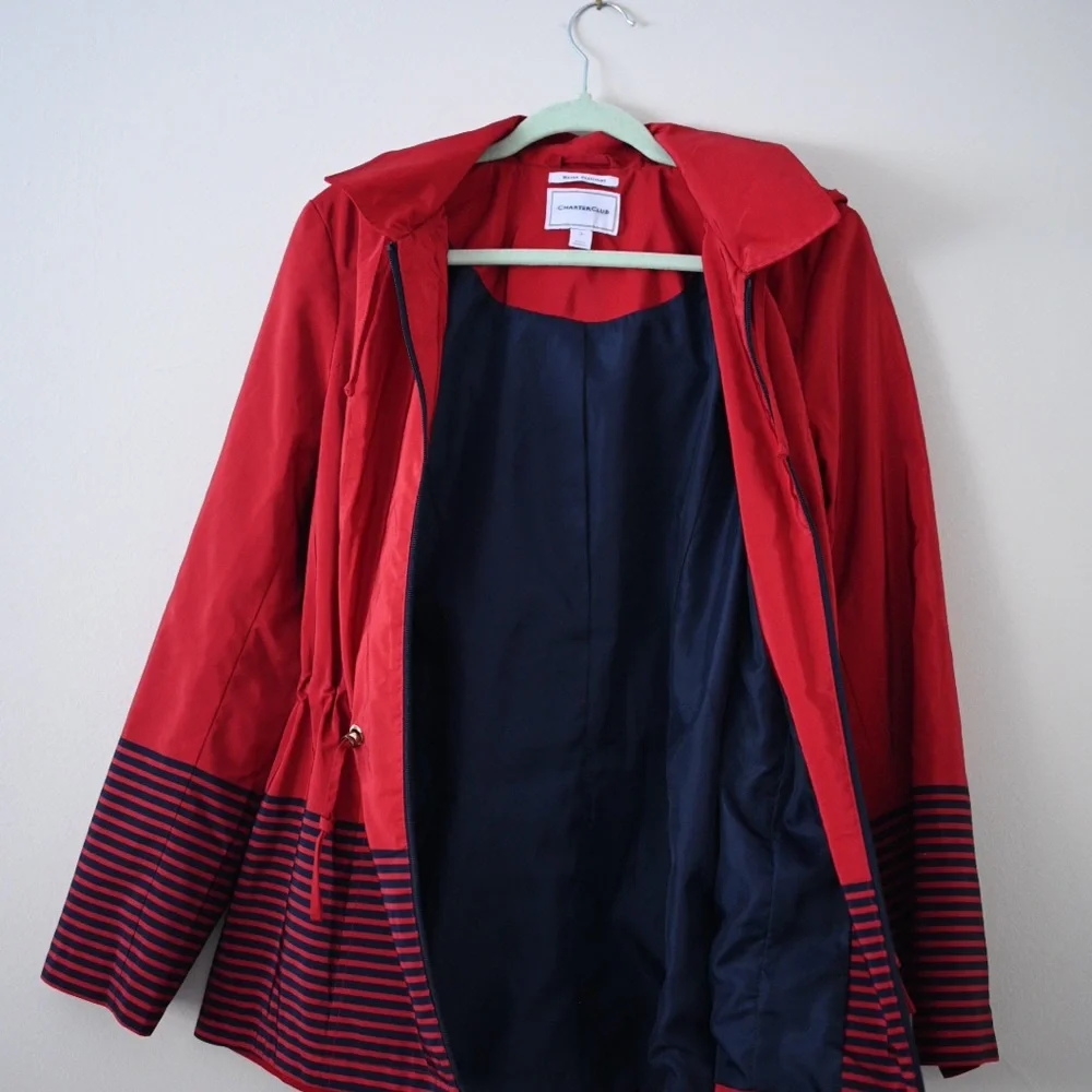 Charter Club Women’s Medium Red and Navy Striped Water Resistant Utility Jacket - Picture 9 of 12